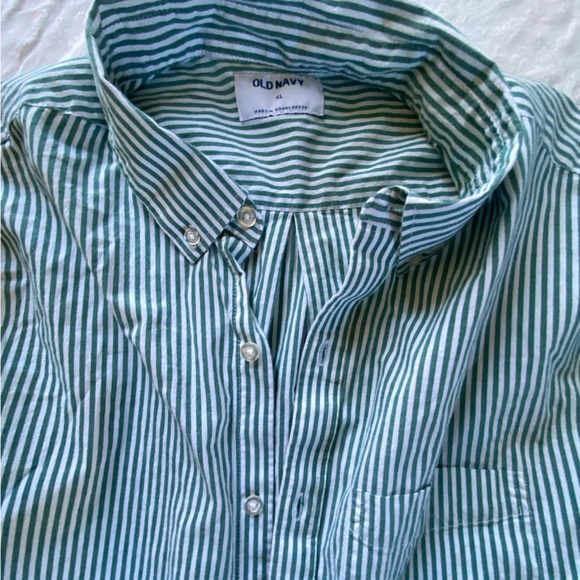 Old Navy Mens Shirt XL Blue Button front Short Sleeve stripe tops like new - Picture 5 of 5